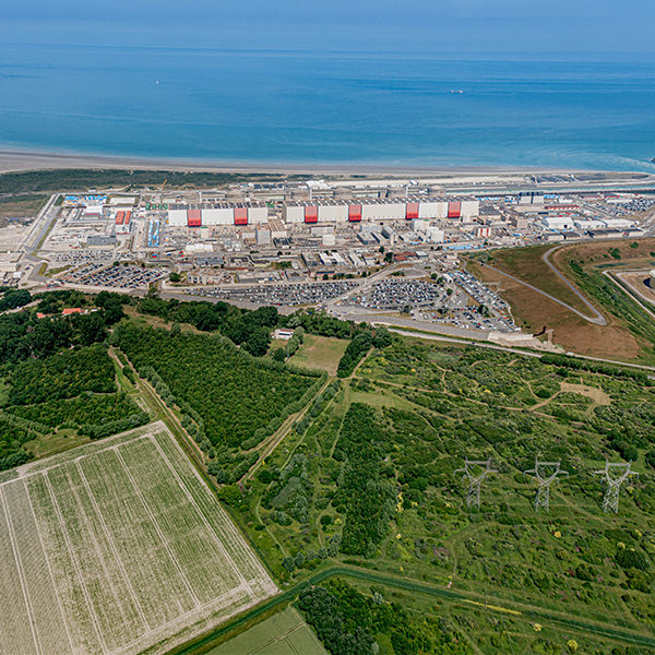 Vue aérienne de la centrale EDF de Gravelines